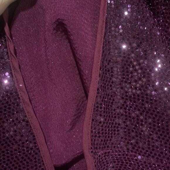 Vince Camuto Scoop Neckline Sequin Long Bell Sleeve Plum Purple Blouse Medium - Picture 5 of 7